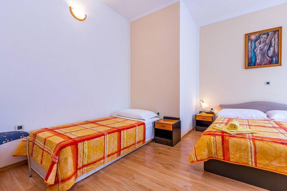 Apartments Nevija Medulin Exterior photo