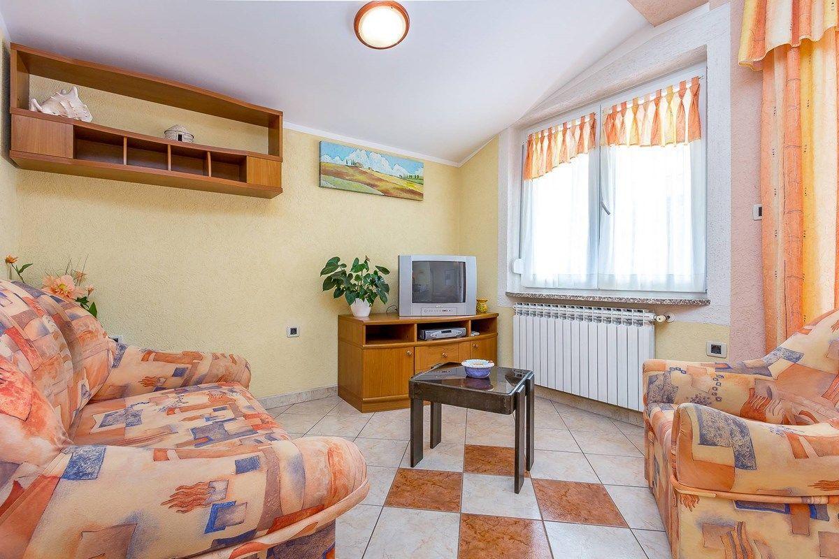 Apartments Nevija Medulin Exterior photo